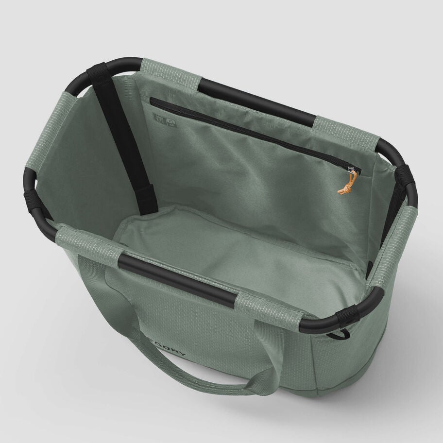 Alpaca Gear Tote 30 in the color Nomad Green. image number 3