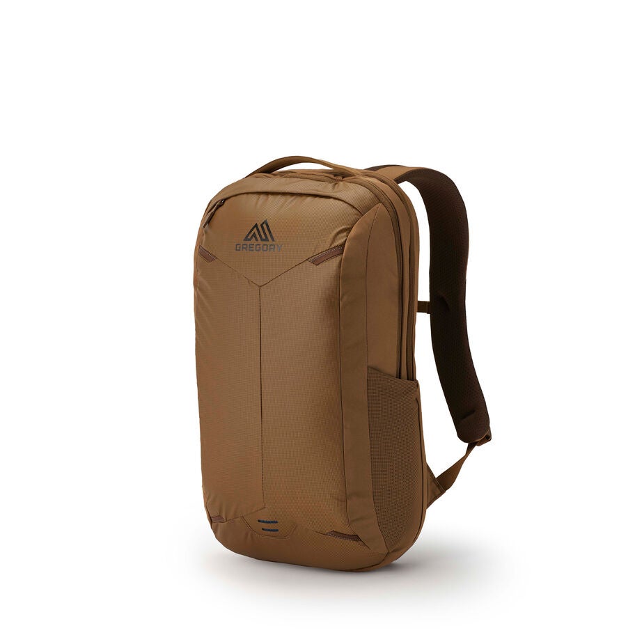 Border 18 in the color Outlet | Coyote Brown. image number 0