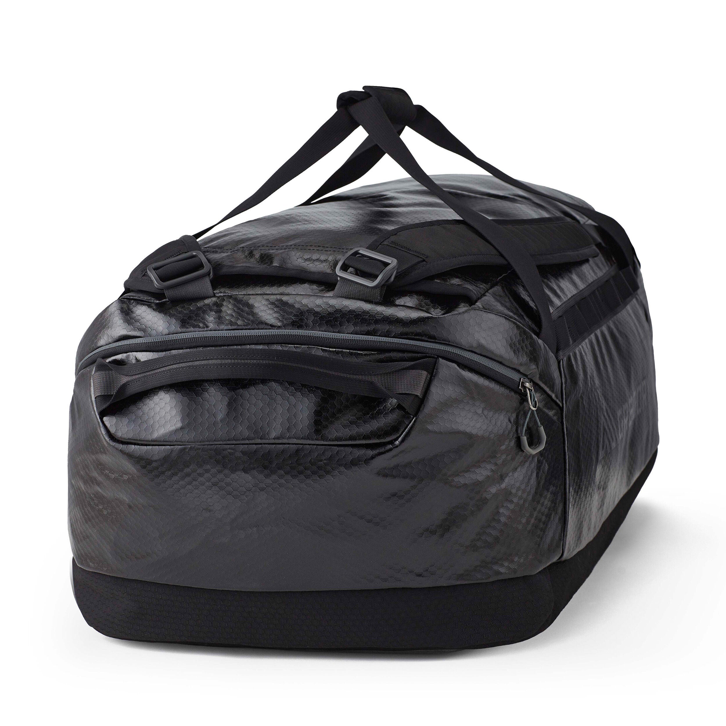 Alpaca 100 Duffel in the color Obsidian Black. image number 1