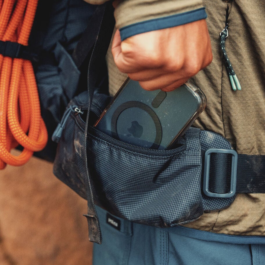 Alpinisto 50 in the color Summit Black. image number 8