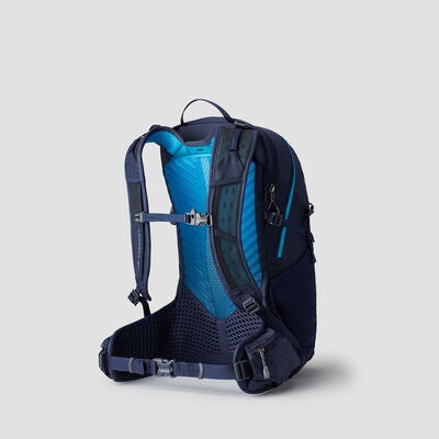 Maya 20 in the color Storm Blue.