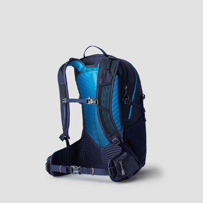 Maya 20 in the color Storm Blue.