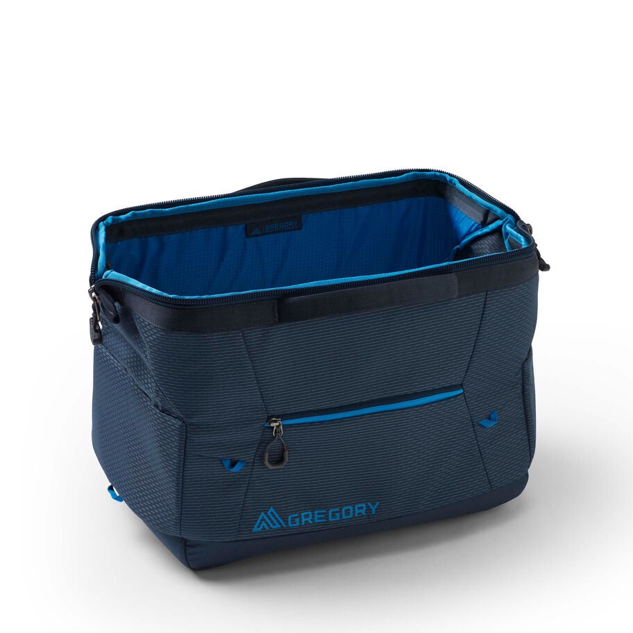 Alpaca Wide-Mouth Case 25 in the color Outlet | Slate Blue. image number 1