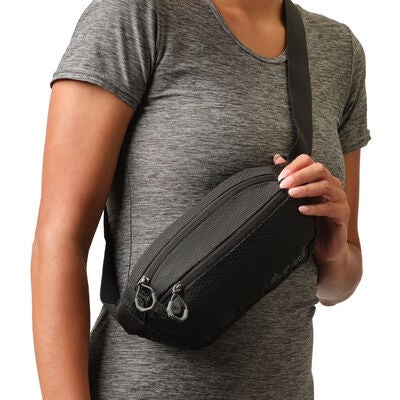 Nano Waistpack Mini in the color .
