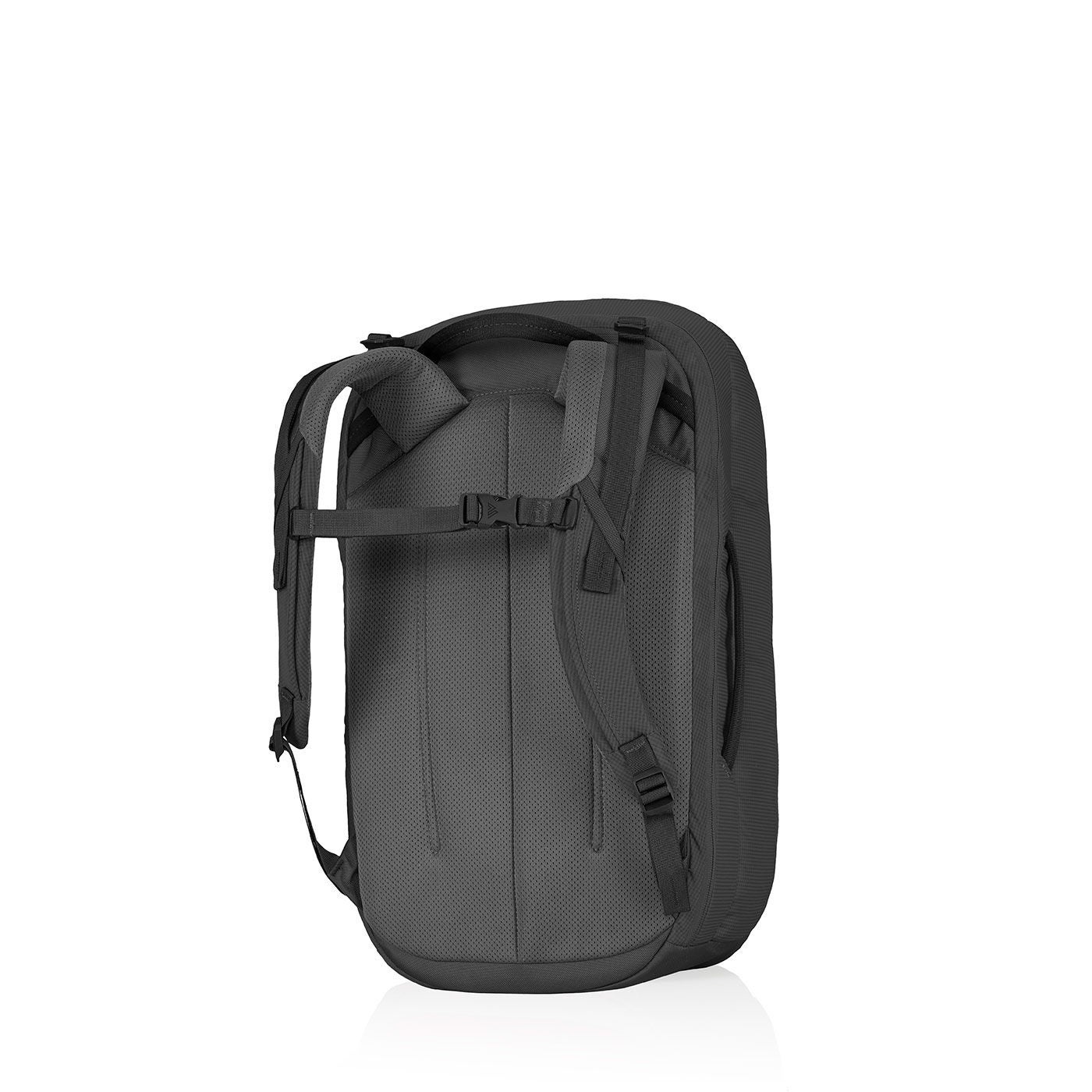 Border 35 in the color True Black. image number 1