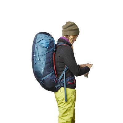 Targhee FastTrack 35 in the color Outlet | Spark Navy.