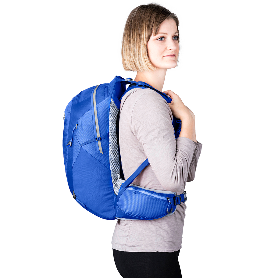 Maya 22 in the color Riviera Blue. image number 2