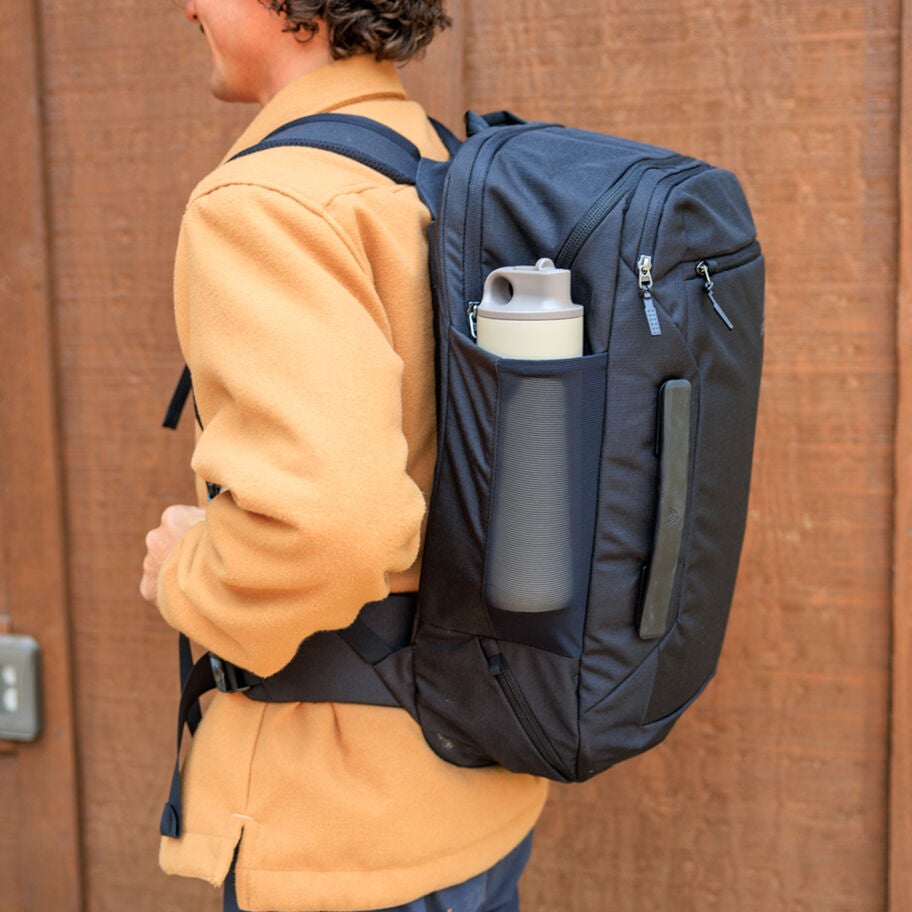 Border Carry-On 40 in the color Mesa Brown. image number 7