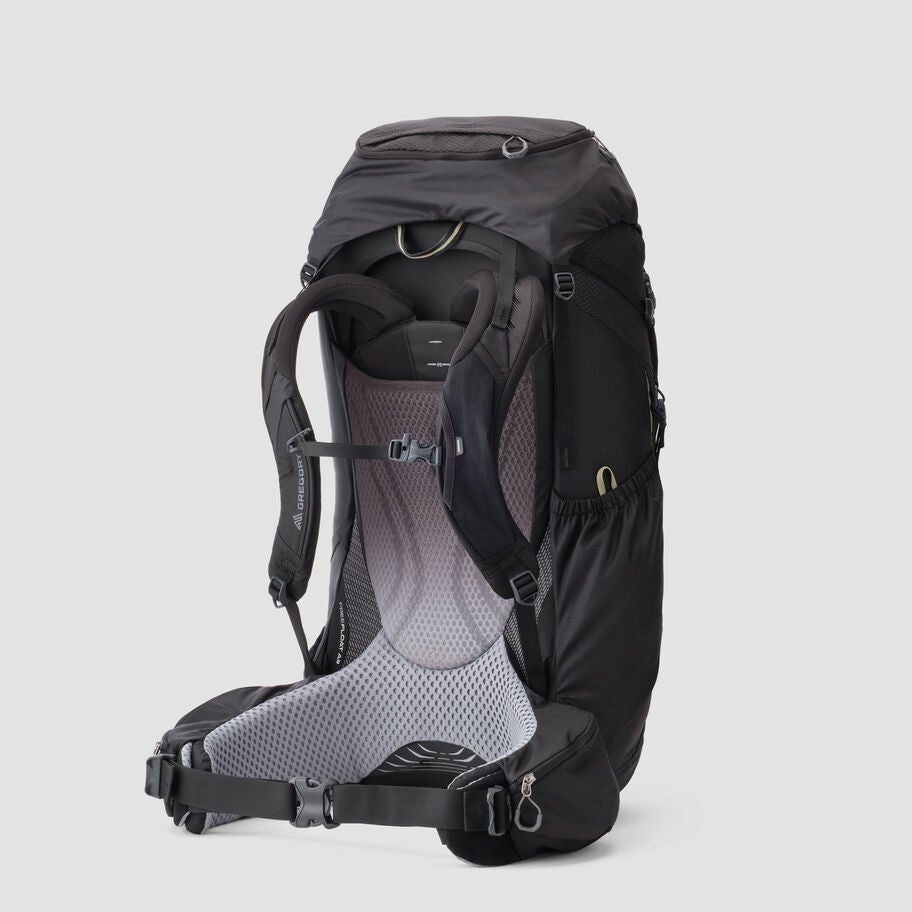 Baltoro 65 in the color Shadow Pine Black. image number 1