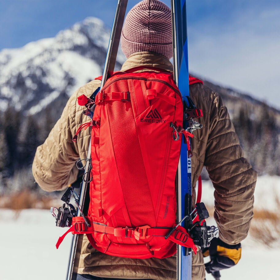 Targhee 26 in the color Gamma Red. image number 7