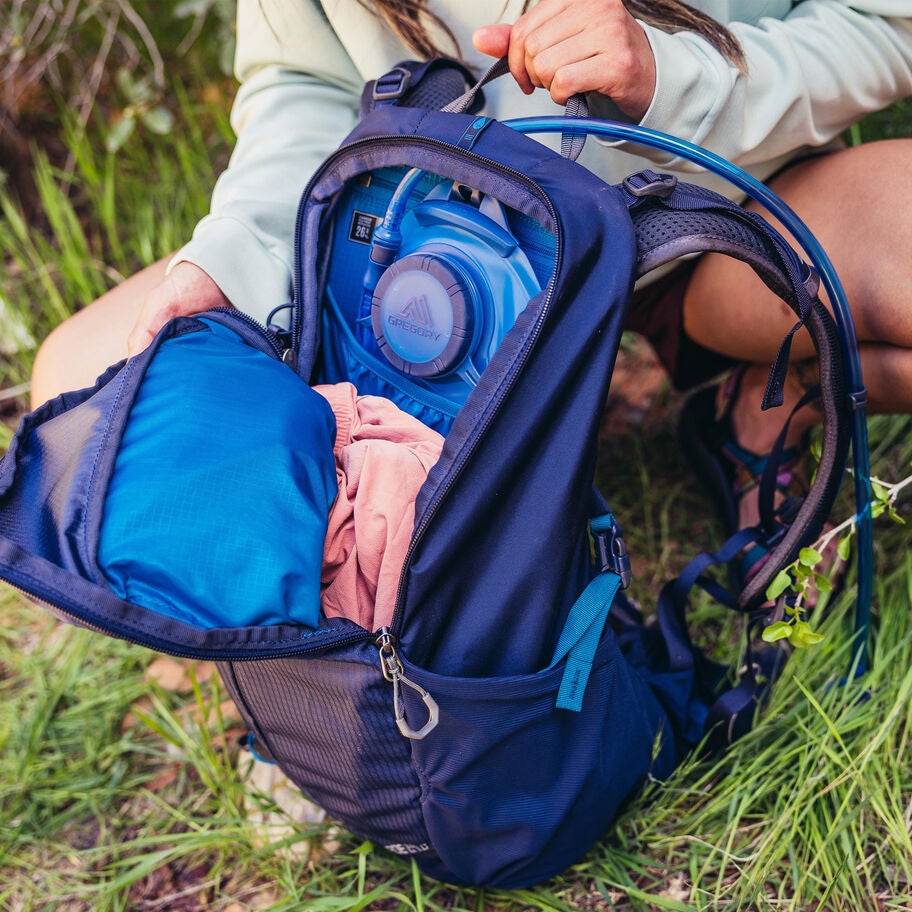 Jade 24 LT in the color Artichoke Green. image number 6