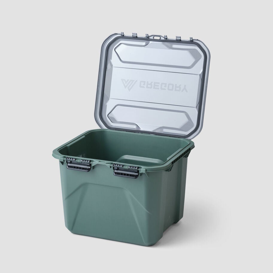 Alpaca Camp Box 50 in the color Nomad Green. image number 1