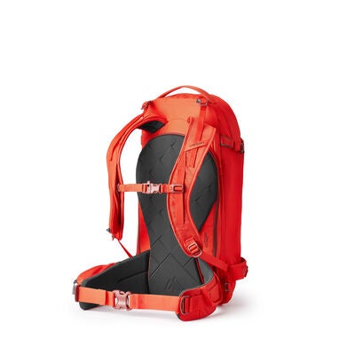 Targhee 32 in the color Gamma Red.