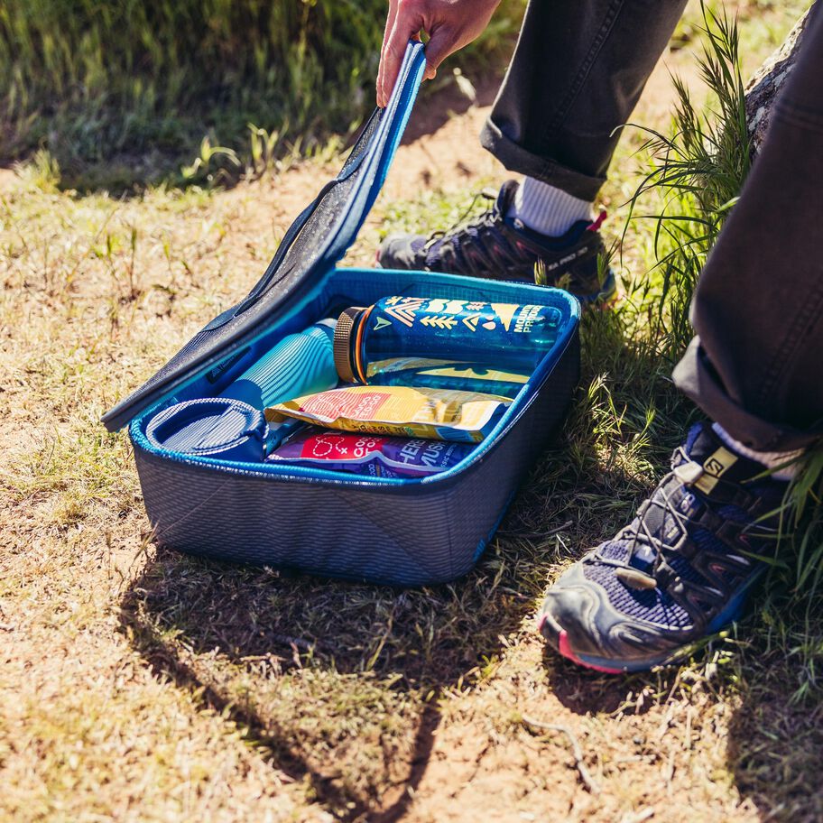 Alpaca Gear Pod 2 Pack in the color Nomad Green. image number 8