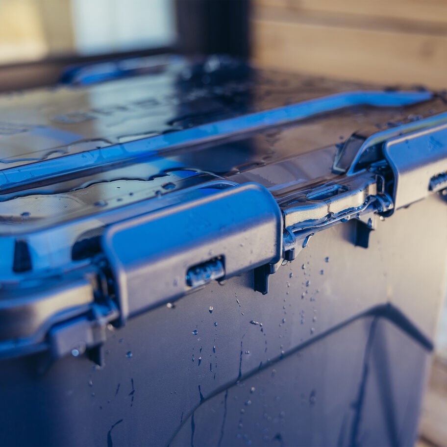 Alpaca Camp Box 50 in the color Mirage Tan. image number 6