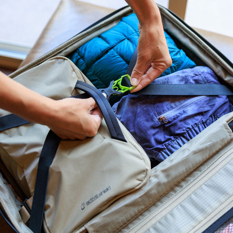 Cache Carry-On in the color Black Lichen. image number 4