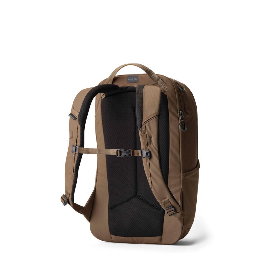 Retna 28 in the color Mesa Brown. image number 1