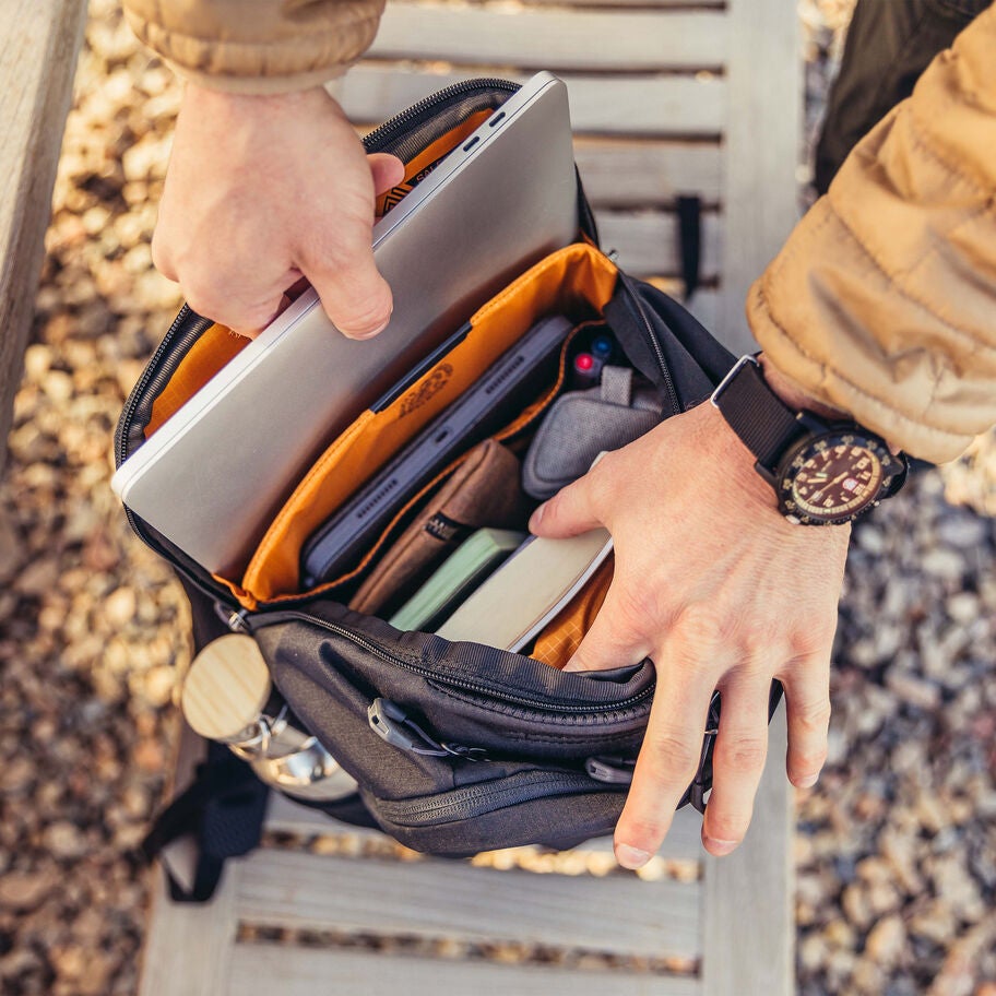 Rhune 22 in the color Sand Storm. image number 2