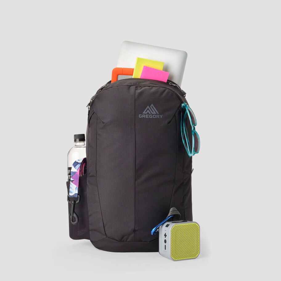 Retna 28 in the color OUTLET | Dusk Camo. image number 2