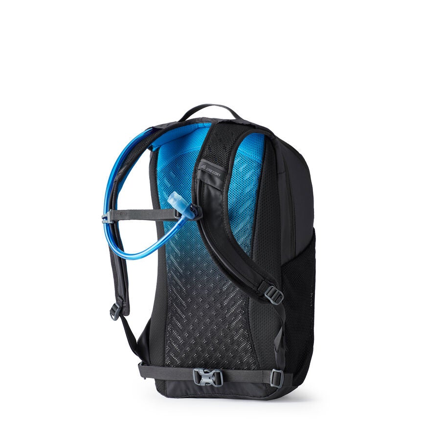 Swift 16 H2O in the color Outlet | Xeno Black. image number 1