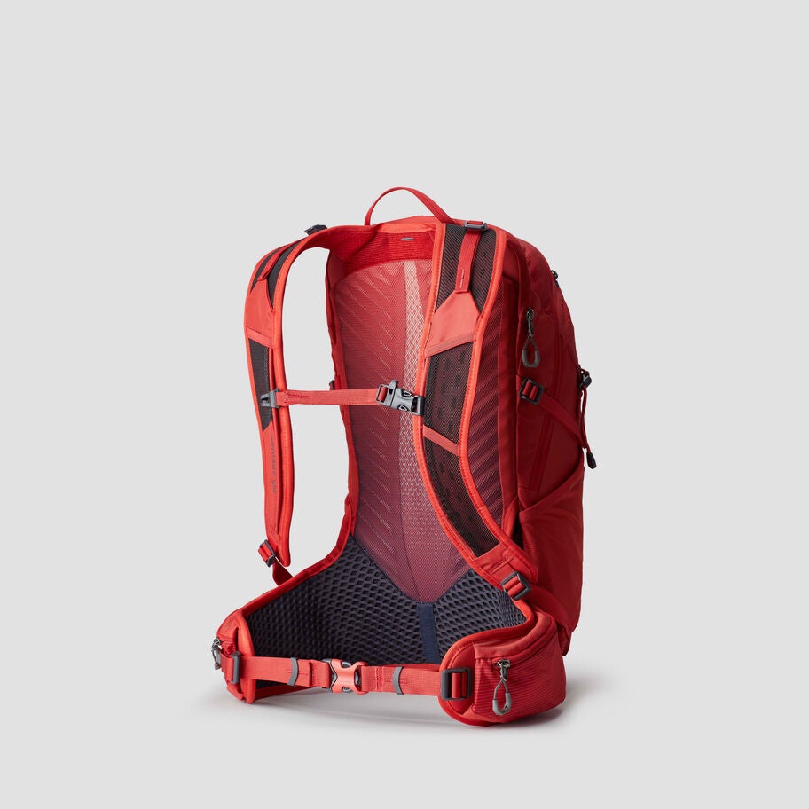 Miko 20 in the color Sumac Red. image number 1