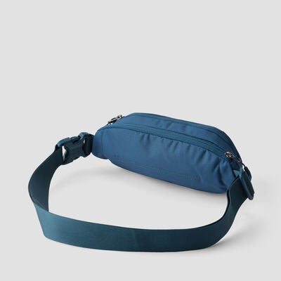 Rhune Belt Bag in the color OUTLET | Winter Fjord.