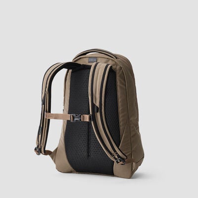 Outset 20 in the color  Desert Tan.