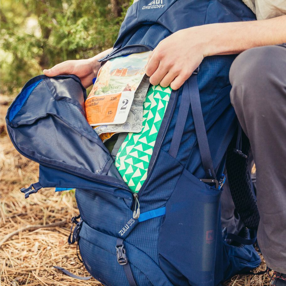 Zulu 55 in the color Rust Red. image number 3